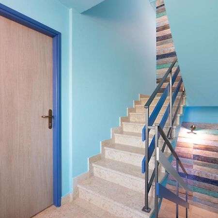 Rooms & Studio Apartments By The Way Baška Esterno foto