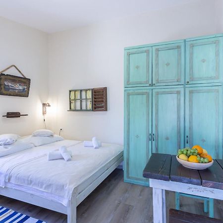 Rooms & Studio Apartments By The Way Baška Esterno foto
