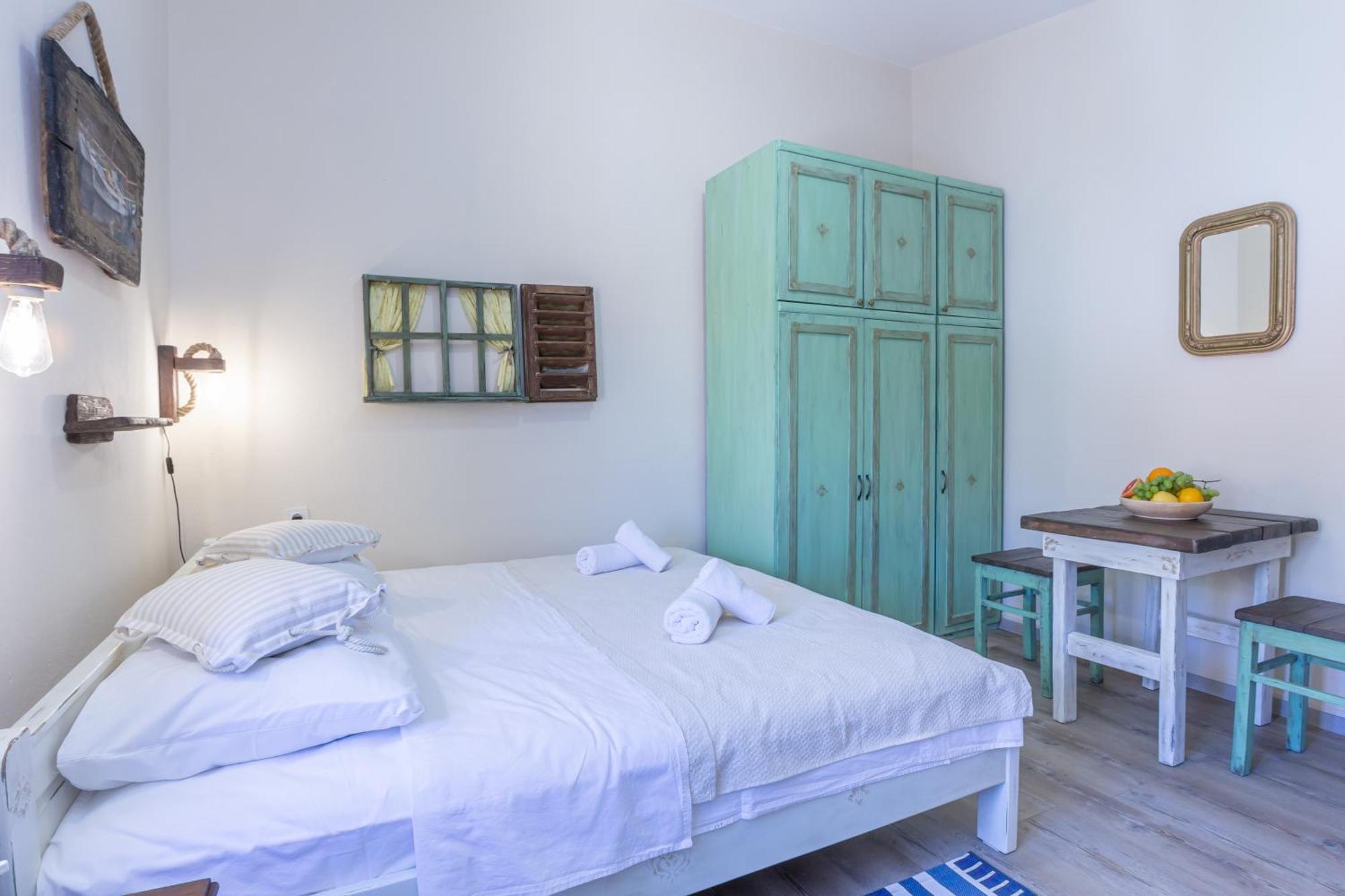 Rooms & Studio Apartments By The Way Baška Esterno foto